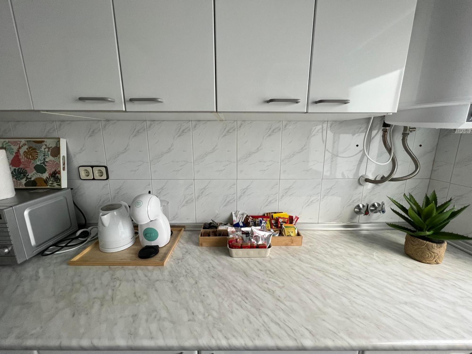 Gran Apartamento Con Parking Gratis Centro De Malaga Luaran gambar