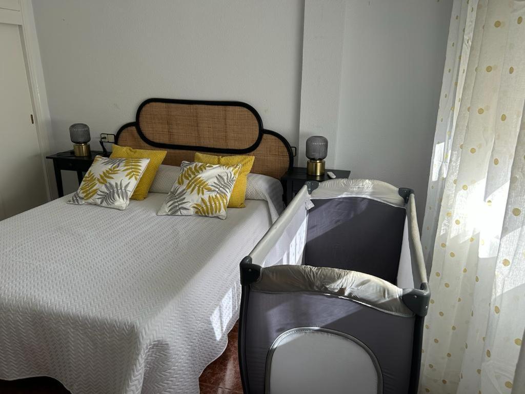 Gran Apartamento Con Parking Gratis Centro De Malaga Luaran gambar